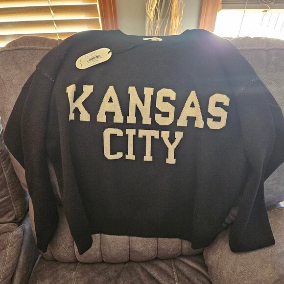 NWT | KC Sweatshirt - Picture 1 of 2